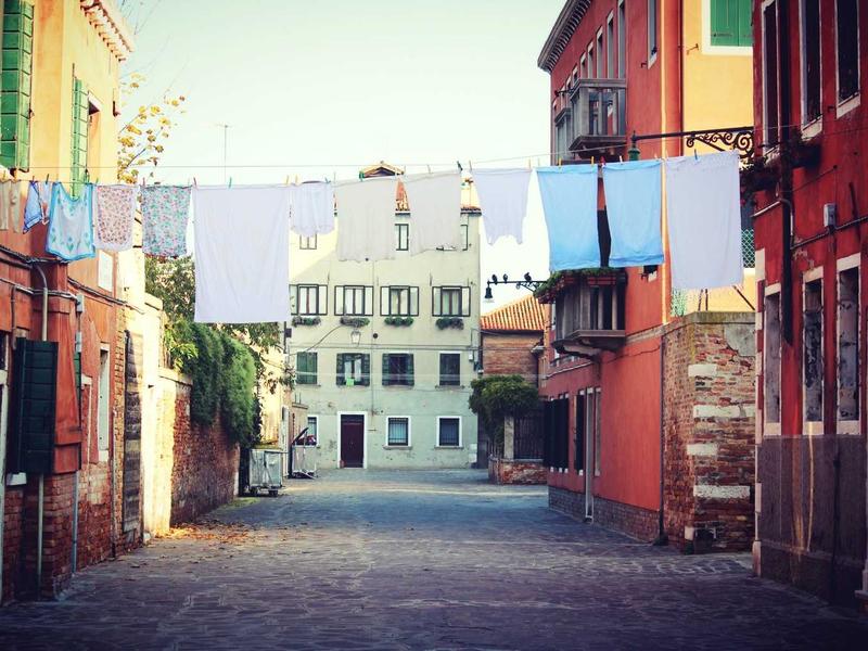 全息玫瑰<br>sybmuzg.cn 虚拟爱人告别